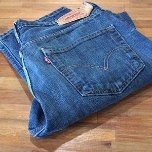 Levi 501 jeans button fly